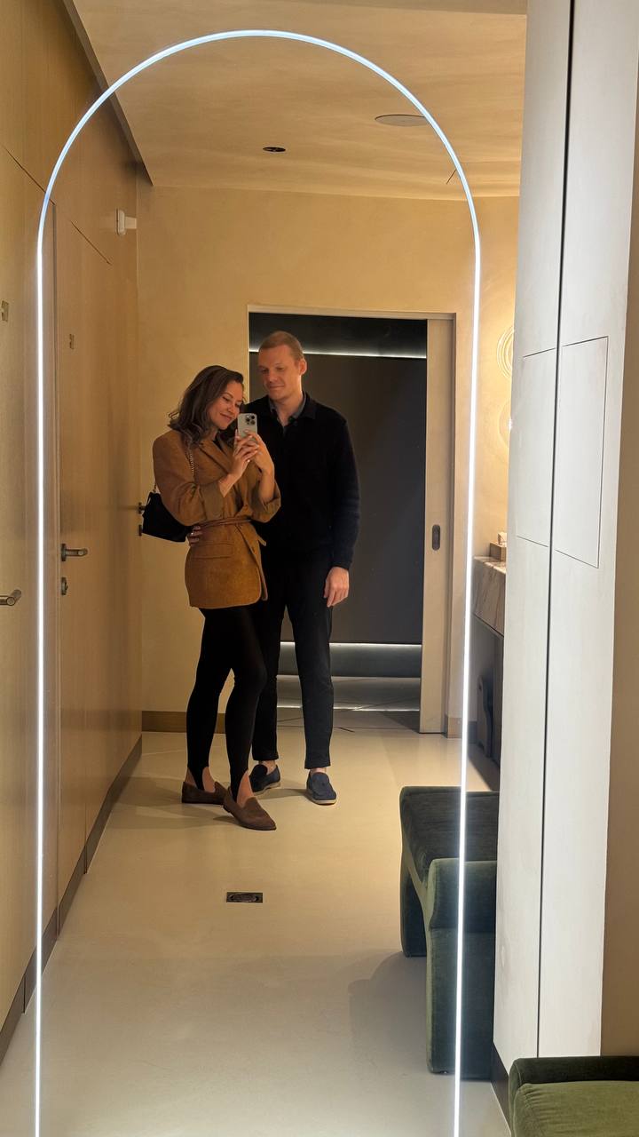 A quiet moment together in a mirror